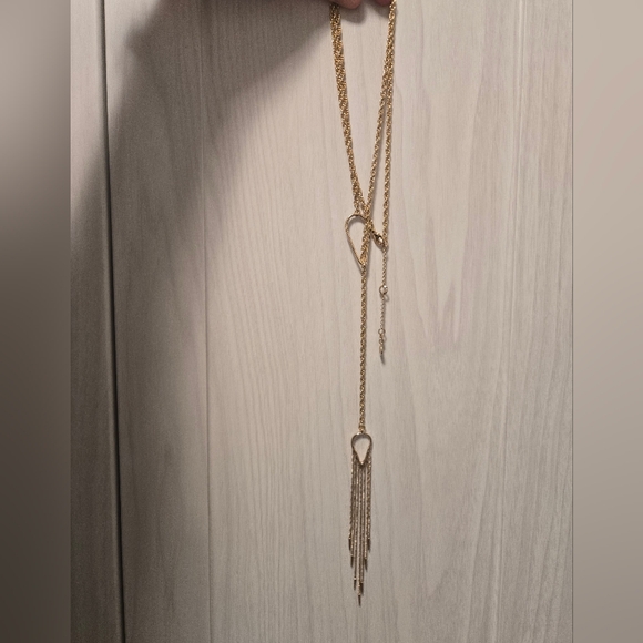 Chloe + Isabel Toujours Faux Lariat Gold Necklace - Picture 8 of 8